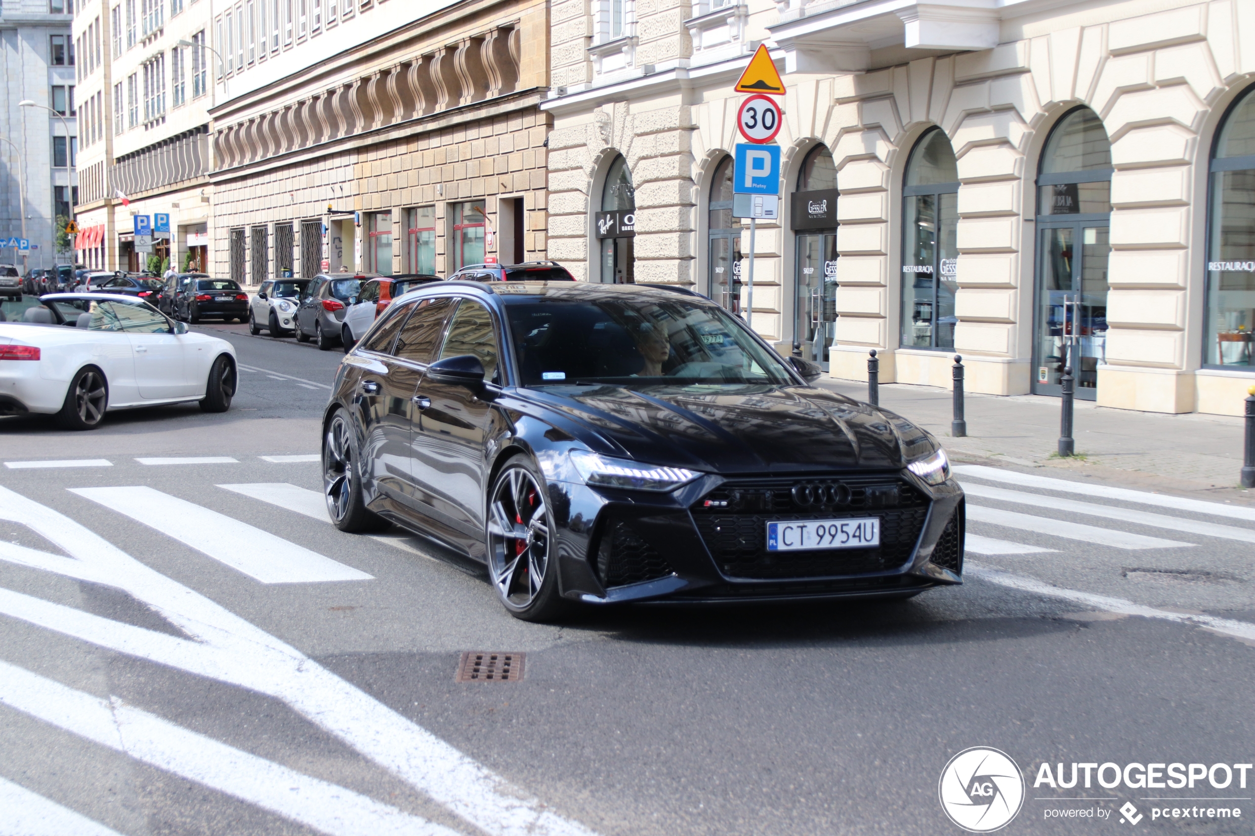 Audi RS6 Avant C8