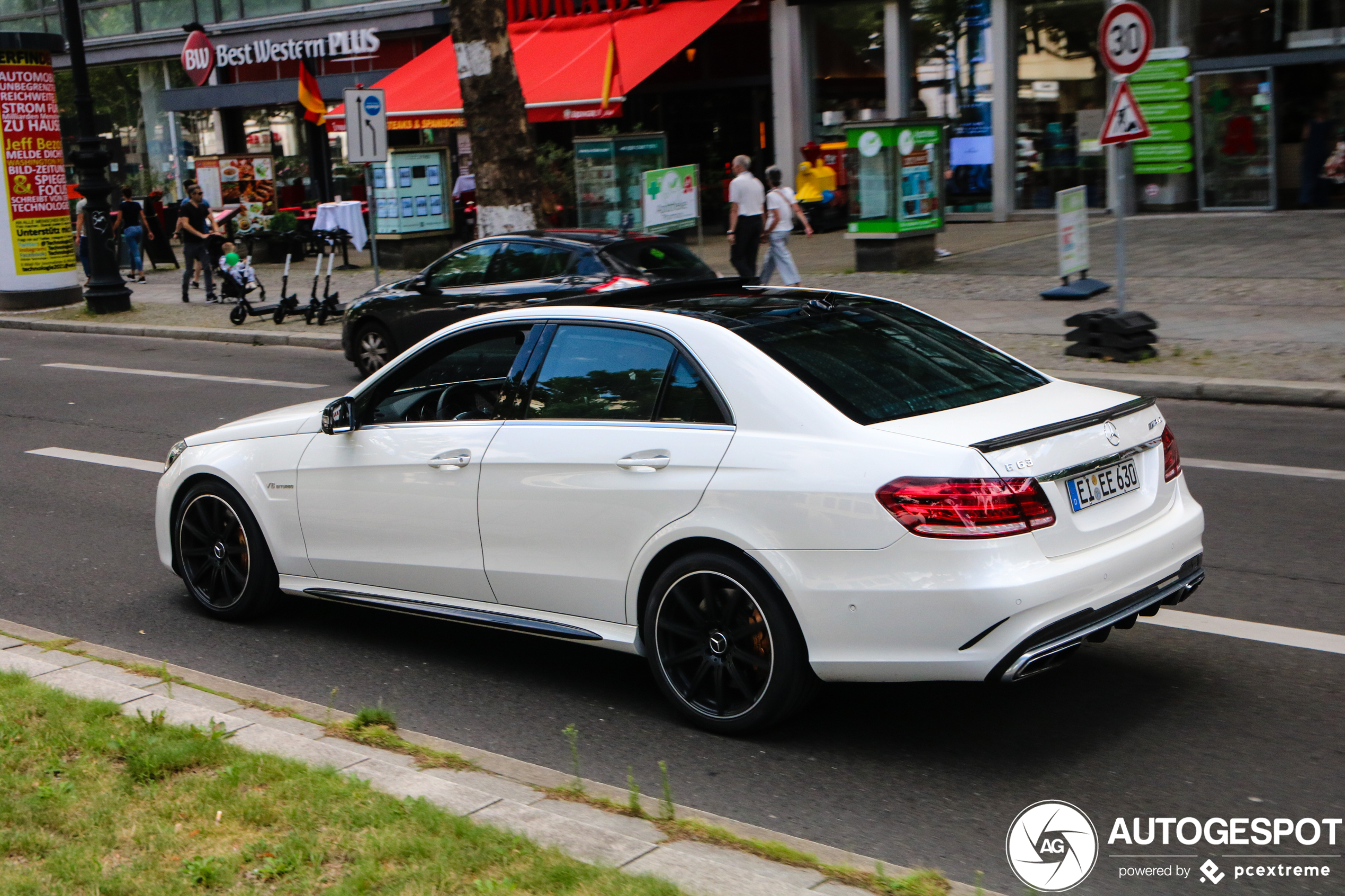 Mercedes-Benz E 63 AMG S W212