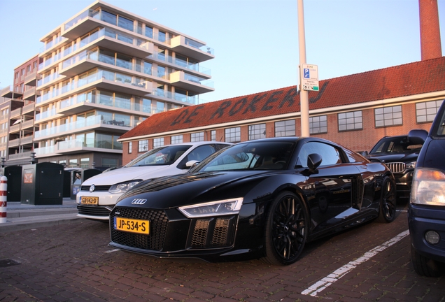 Audi R8 V10 Plus 2015