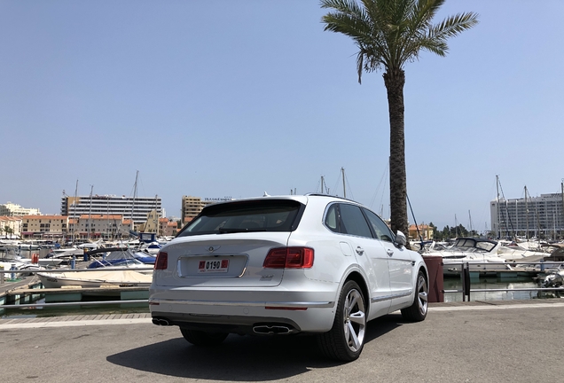 Bentley Bentayga Hybrid