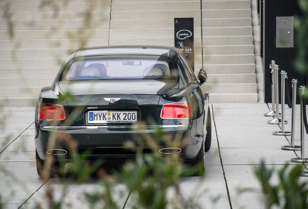 Bentley Flying Spur W12