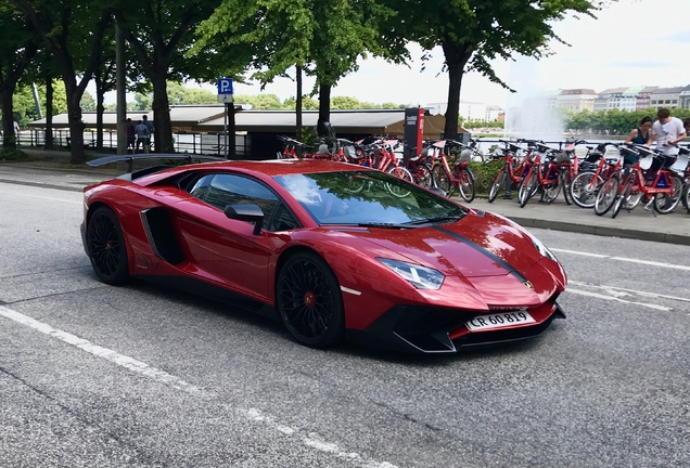 Lamborghini Aventador LP750-4 SuperVeloce