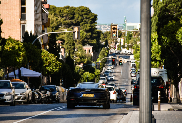 McLaren GT