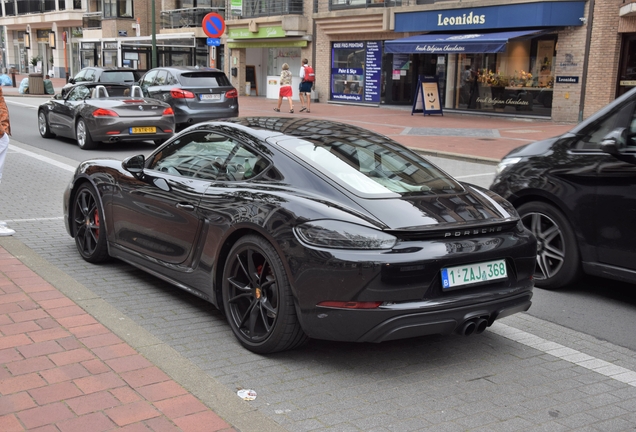 Porsche 718 Cayman GTS