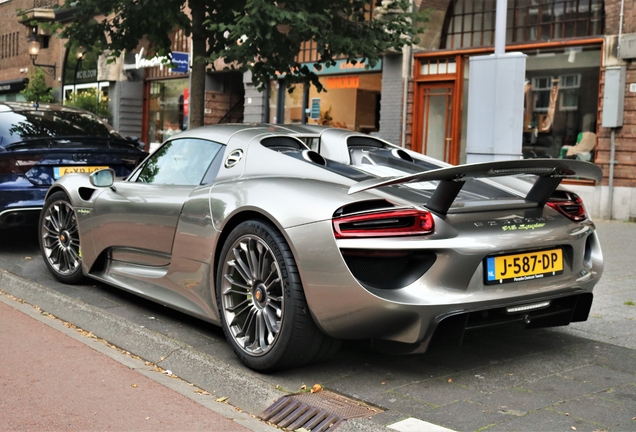 Porsche 918 Spyder