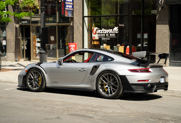 Porsche 991 GT2 RS Weissach Package