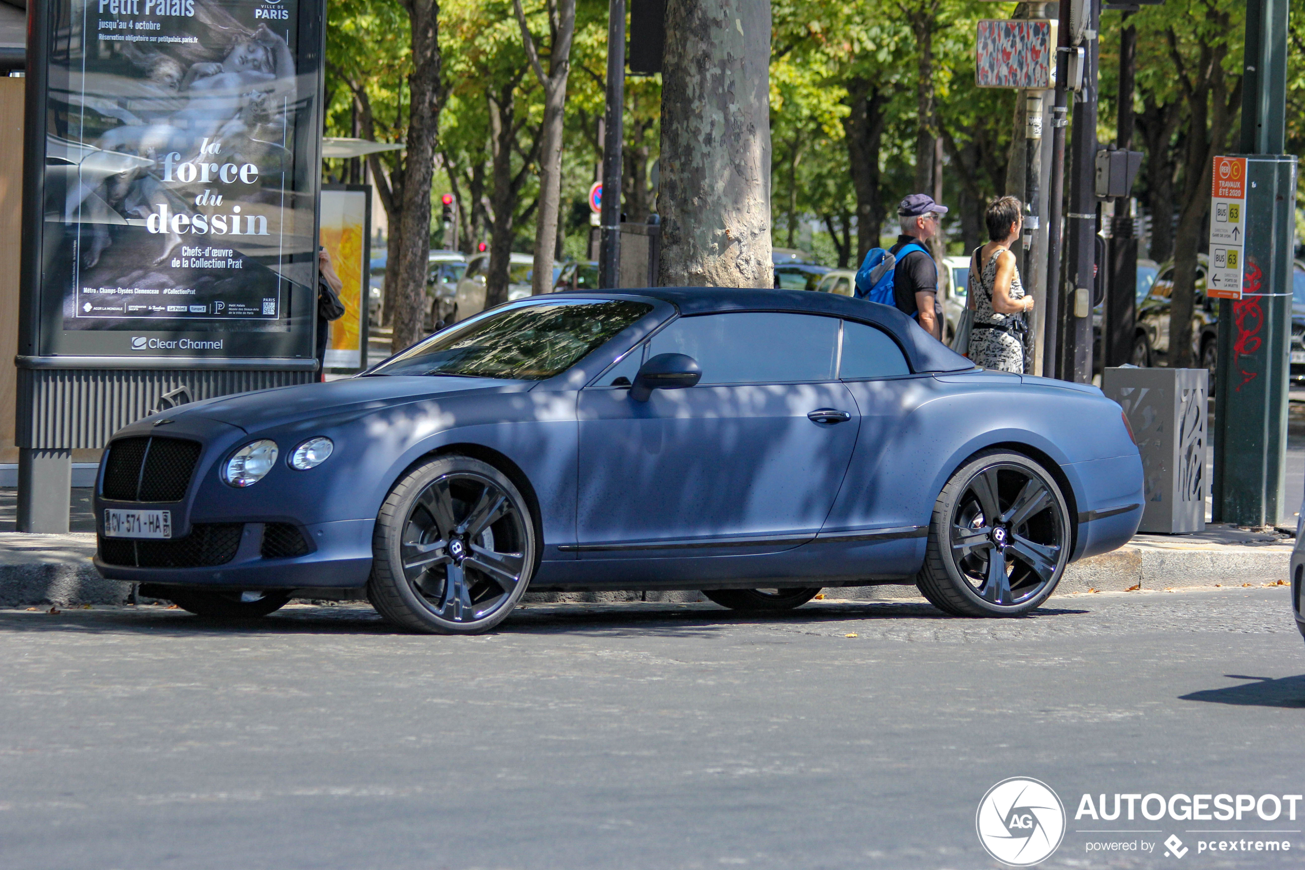 Bentley Continental GTC 2012