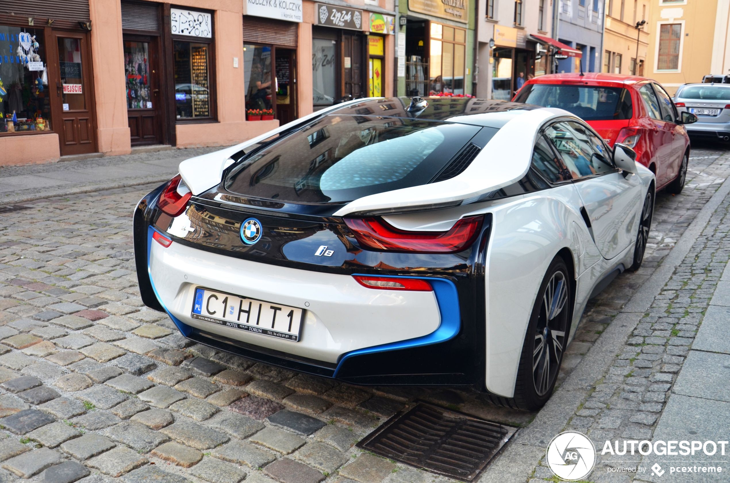 BMW i8