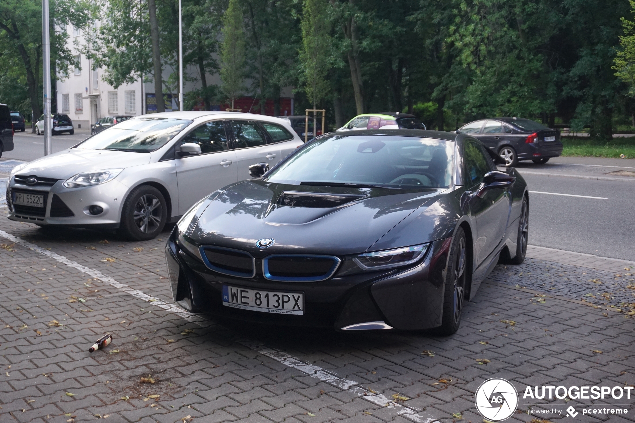 BMW i8