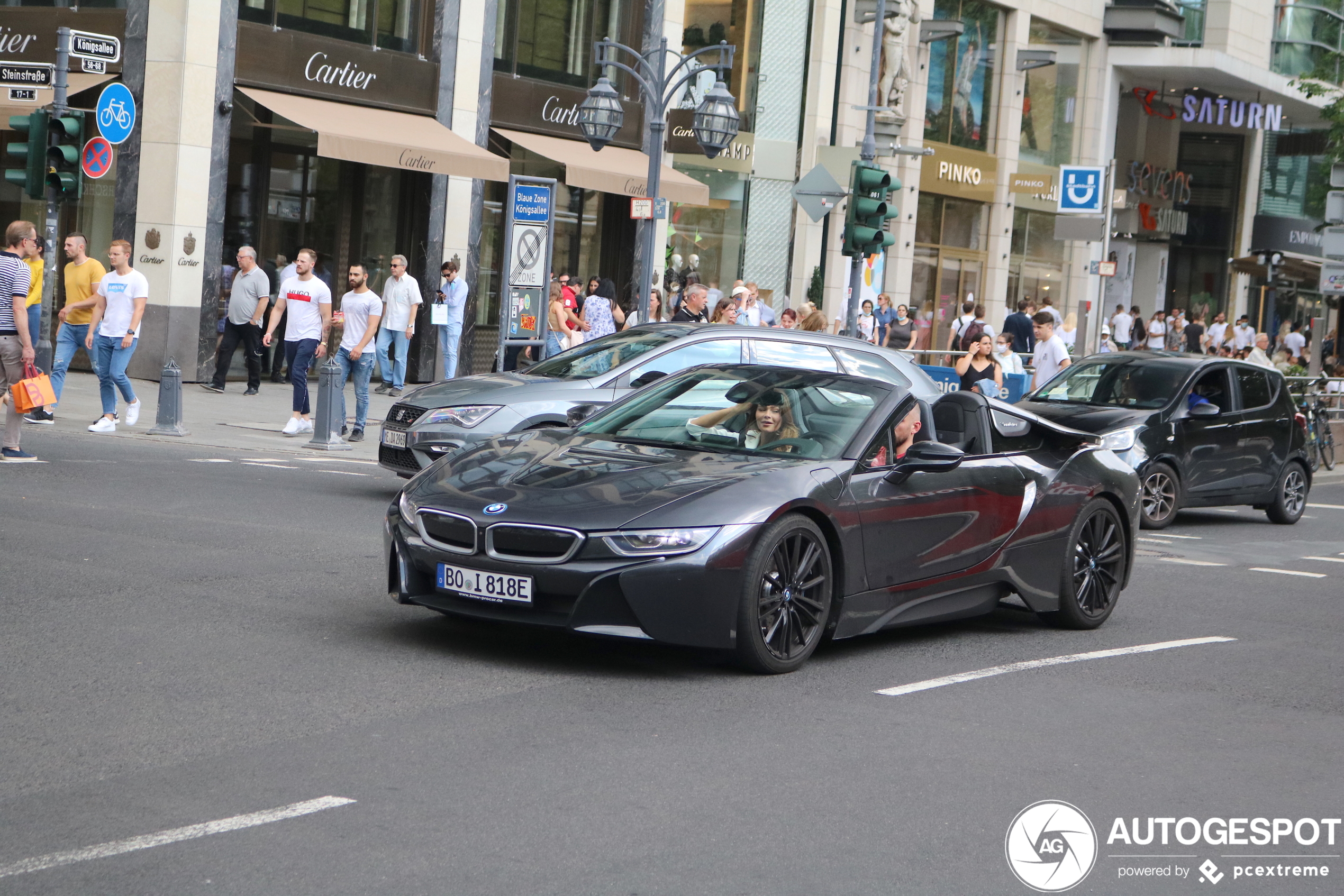 BMW i8 Roadster