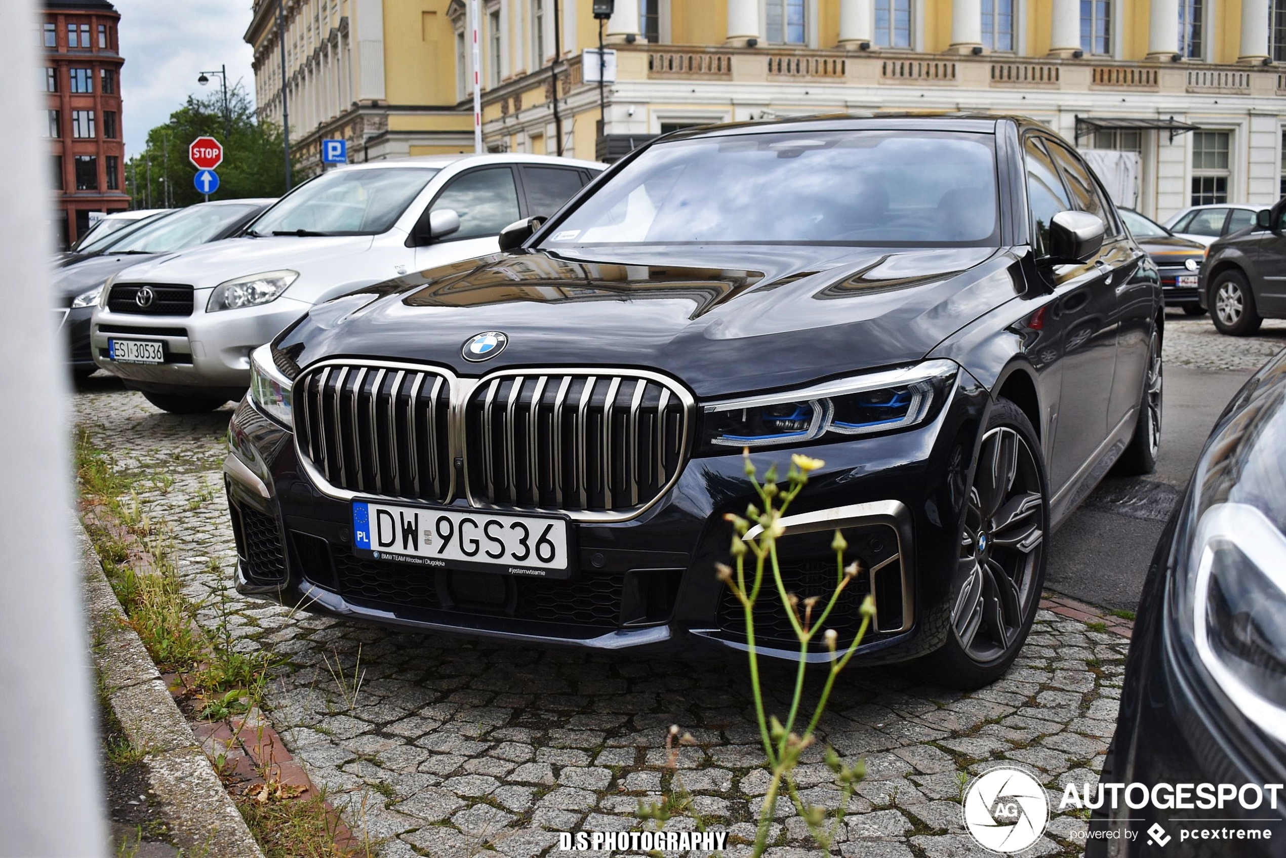 BMW M760Li xDrive 2019