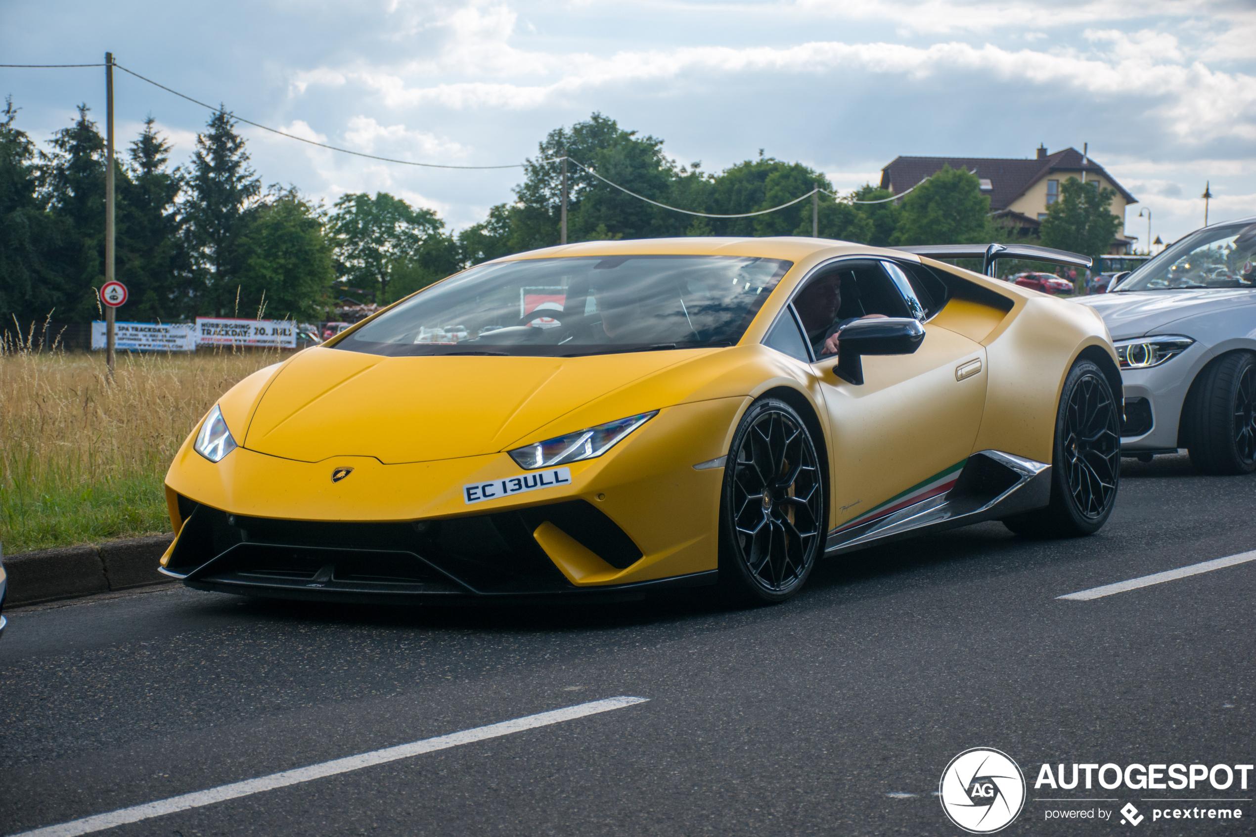 Lamborghini Huracán LP640-4 Performante