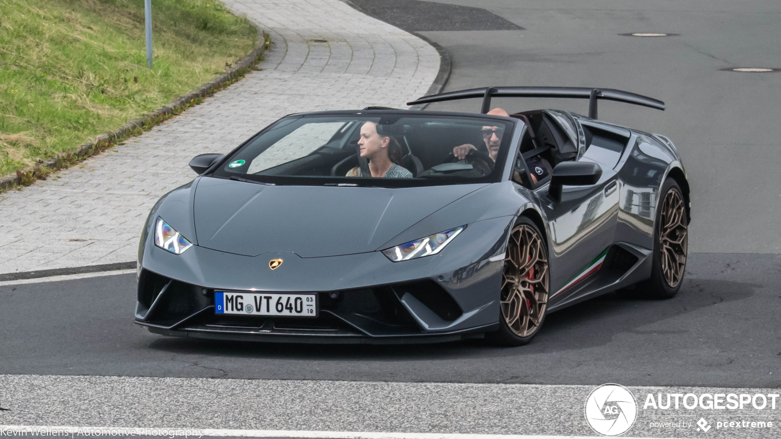 Lamborghini Huracán LP640-4 Performante Spyder