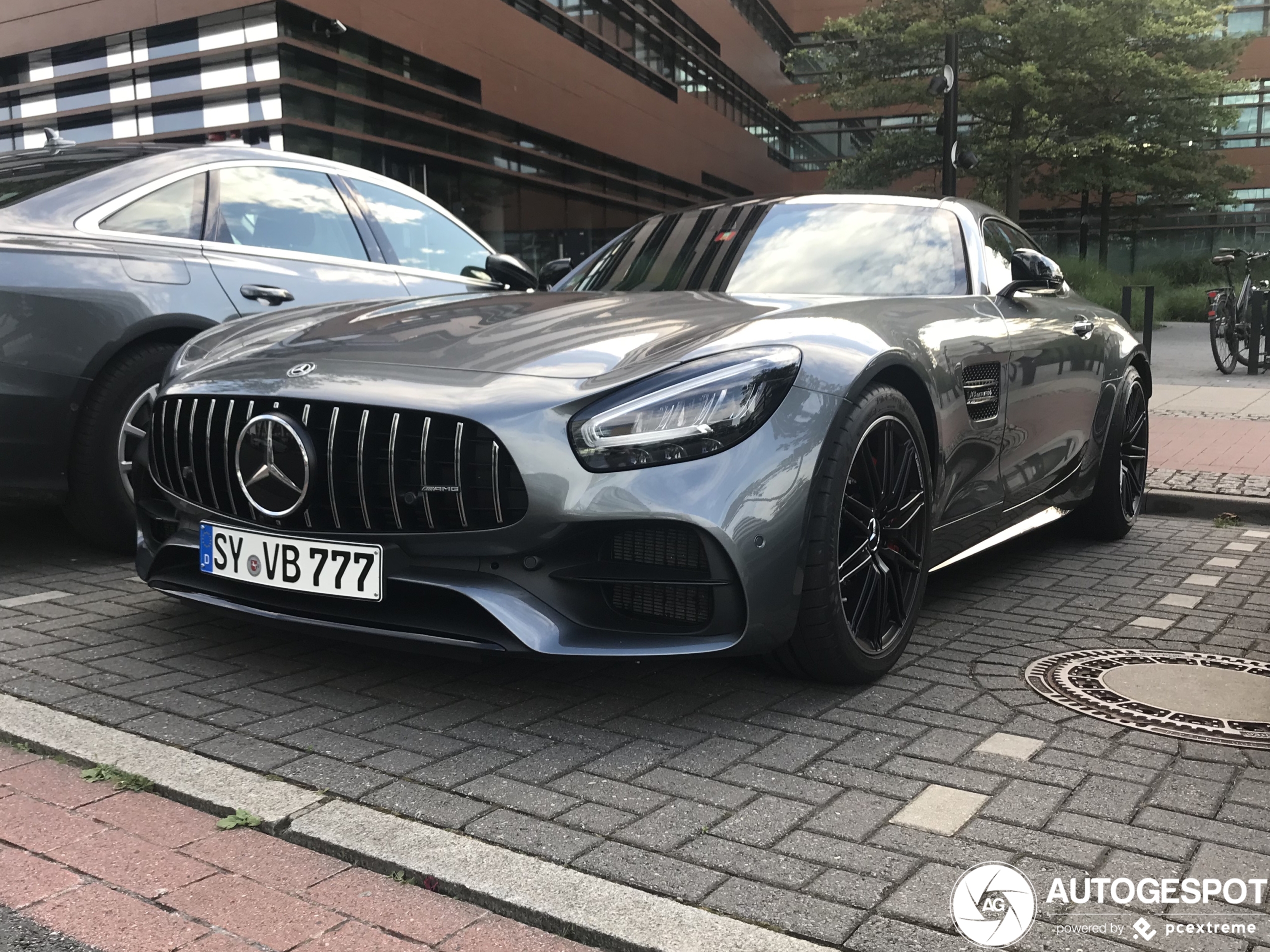 Mercedes-AMG GT C C190 2019