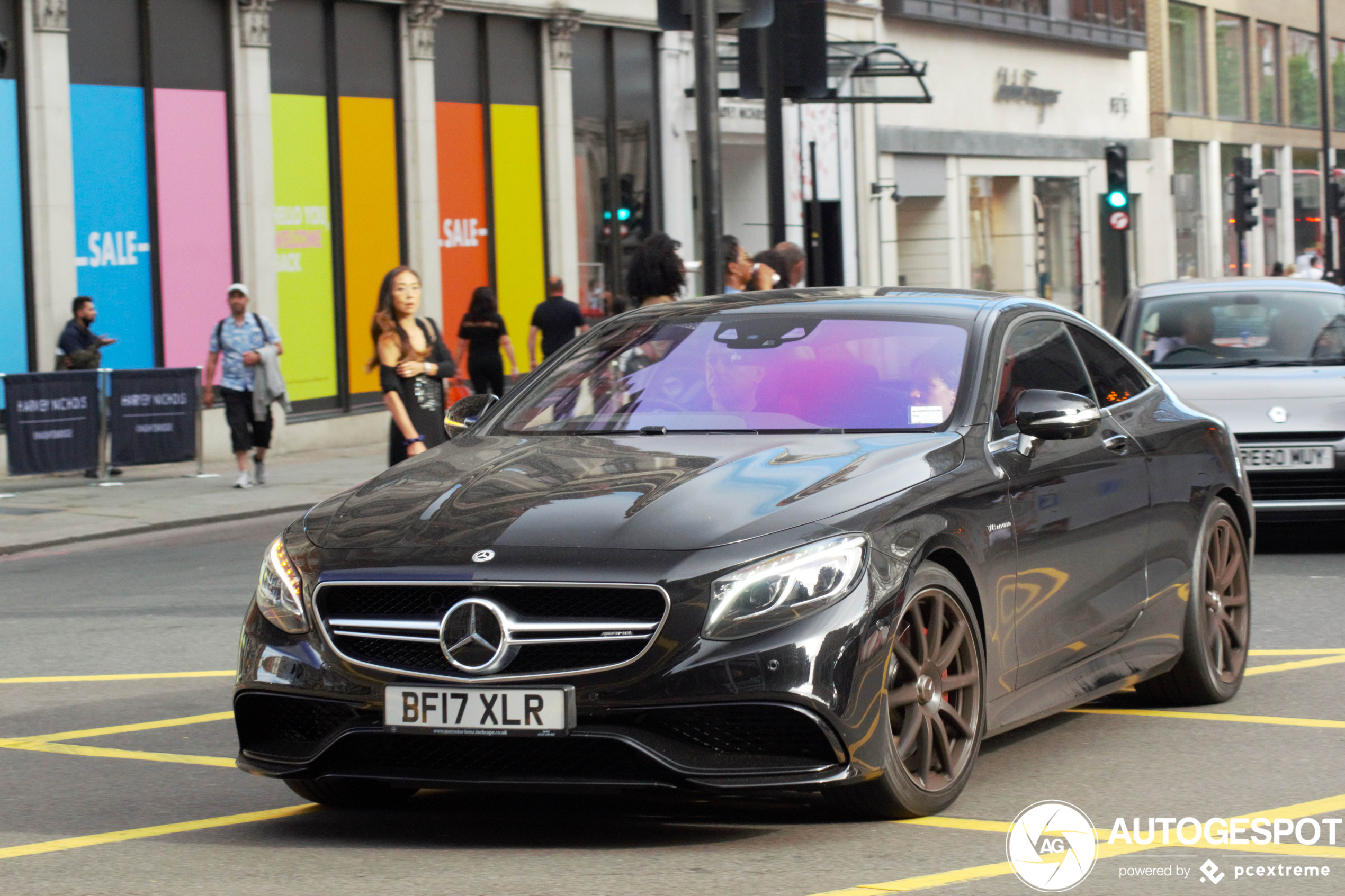 Mercedes-AMG S 63 Coupé C217