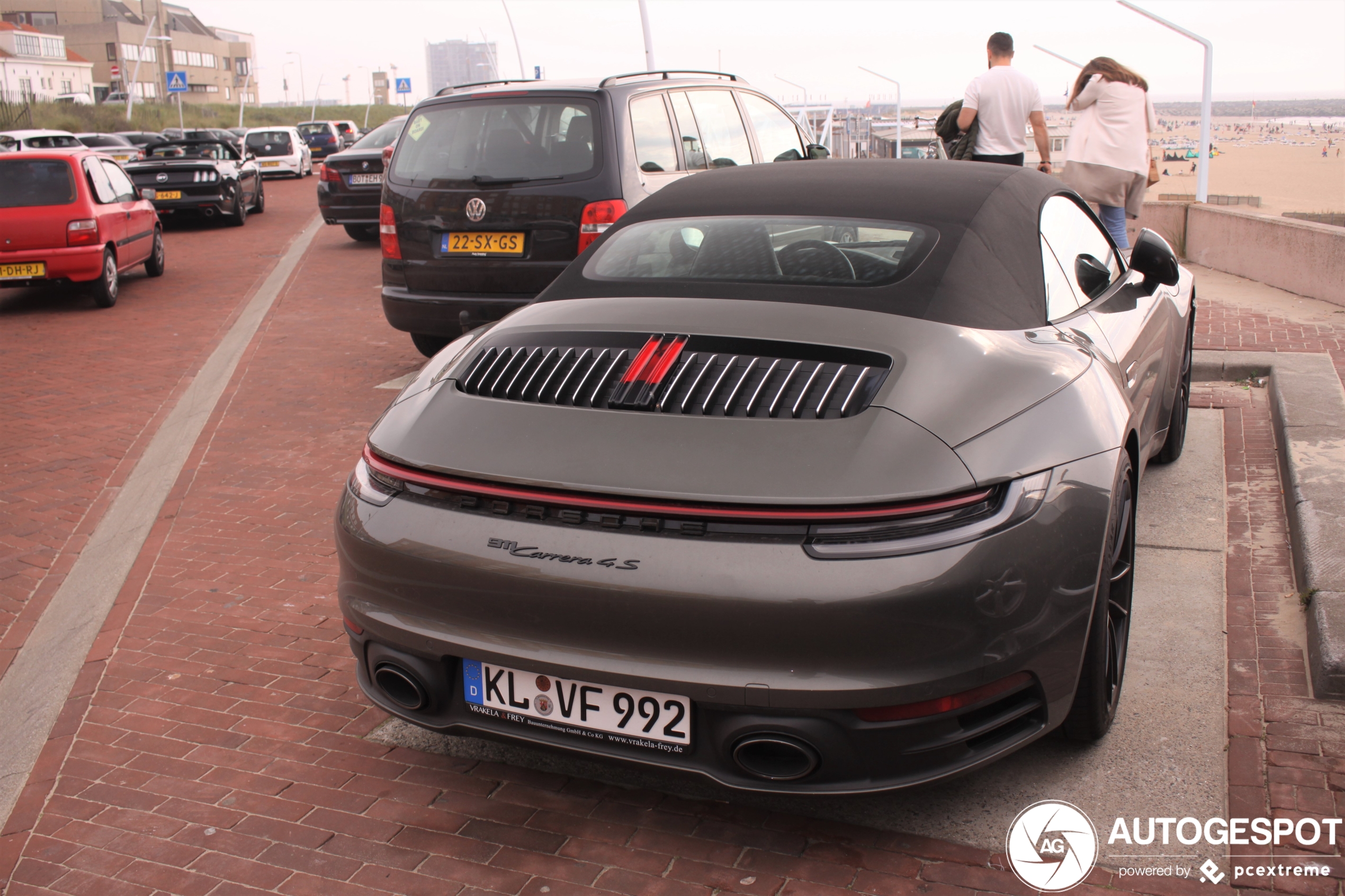 Porsche 992 Carrera 4S Cabriolet