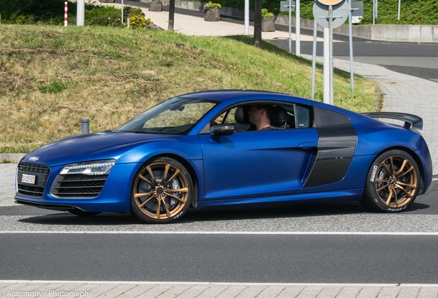 Audi R8 V10 Plus 2013