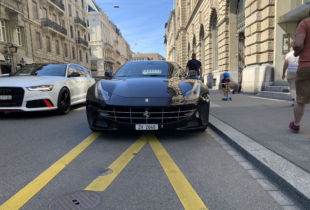 Ferrari FF