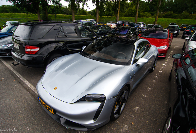 Porsche Taycan Turbo S