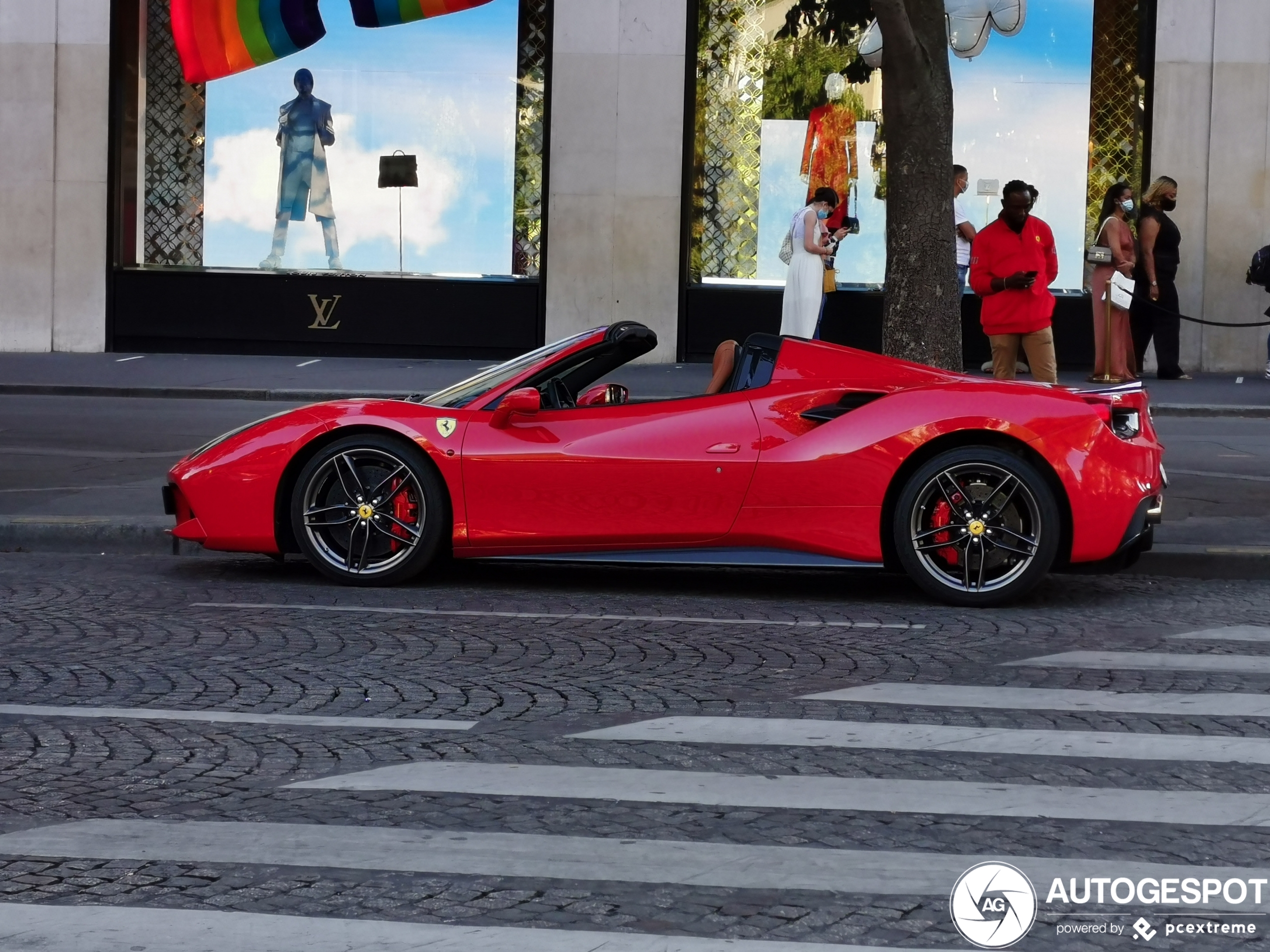 Ferrari 488 Spider