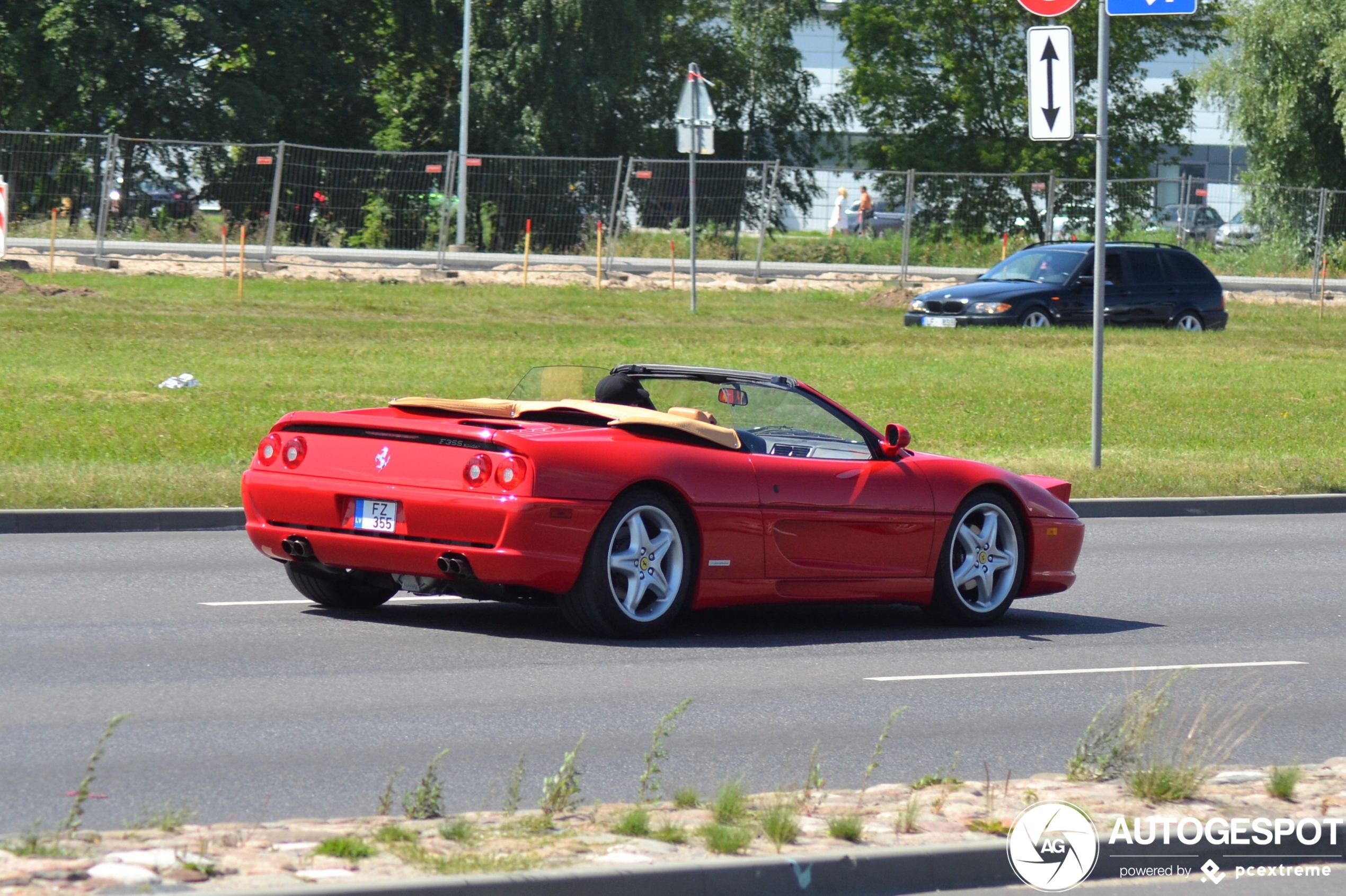 Ferrari F355 Spider