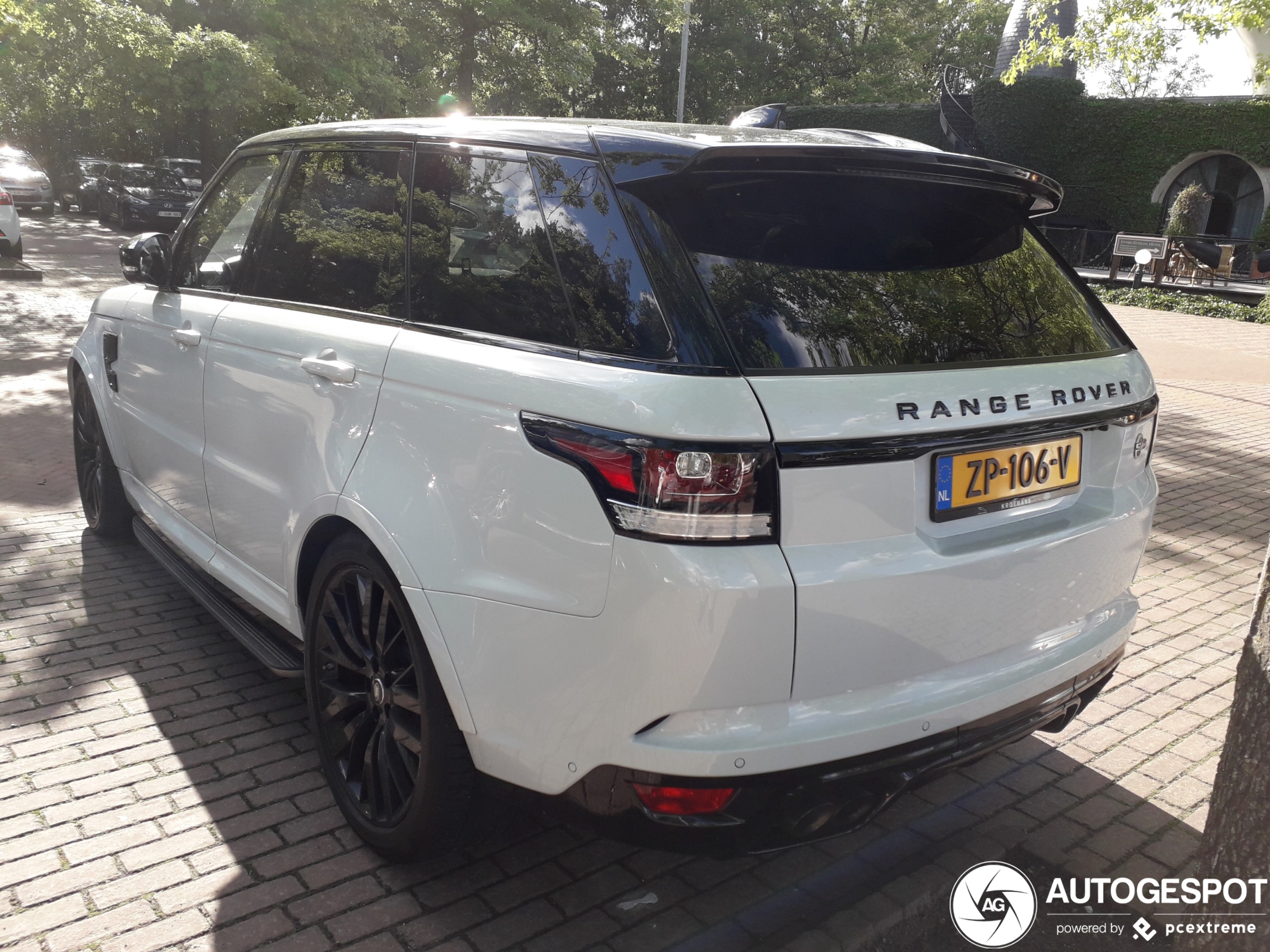 Land Rover Range Rover Sport SVR