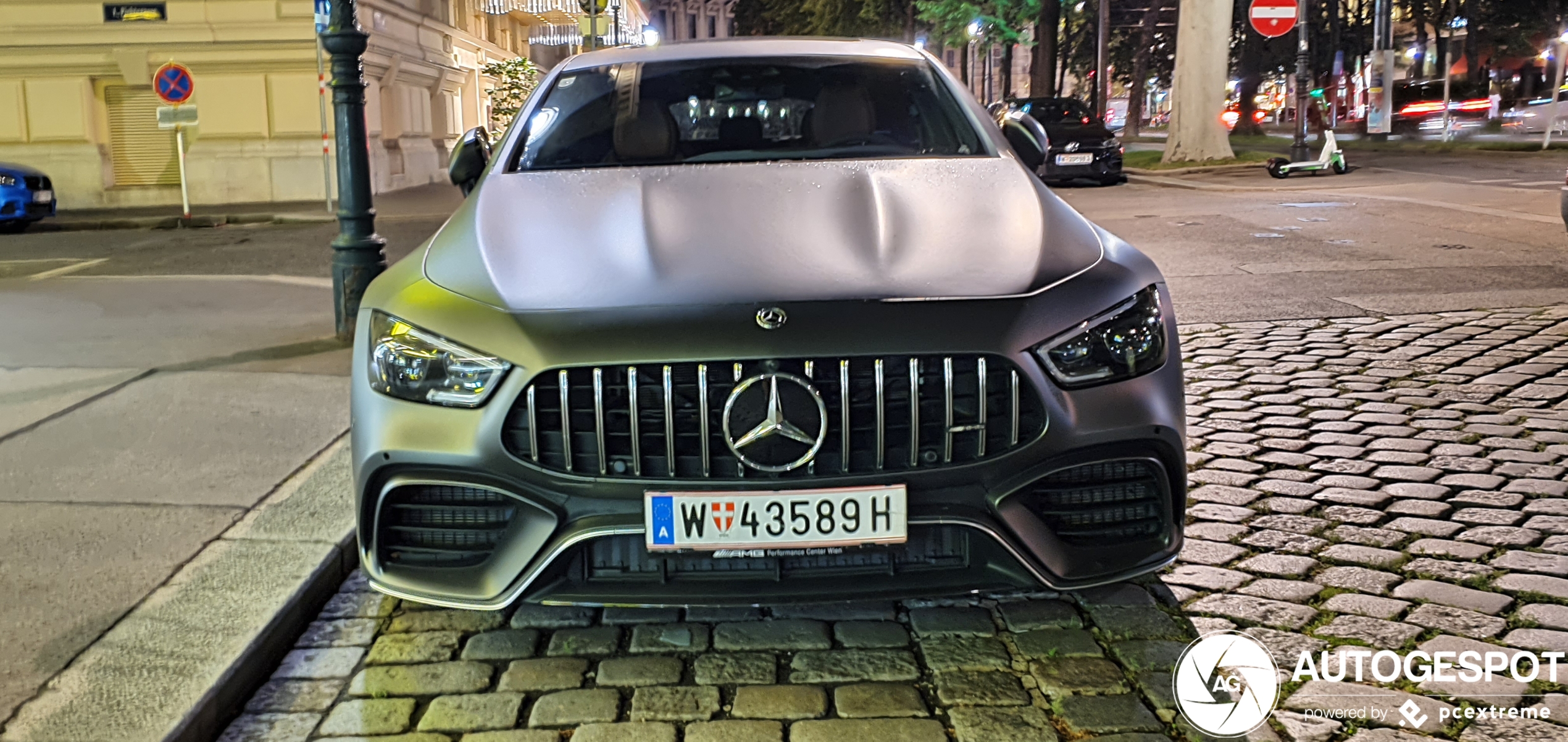 Mercedes-AMG GT 63 S X290