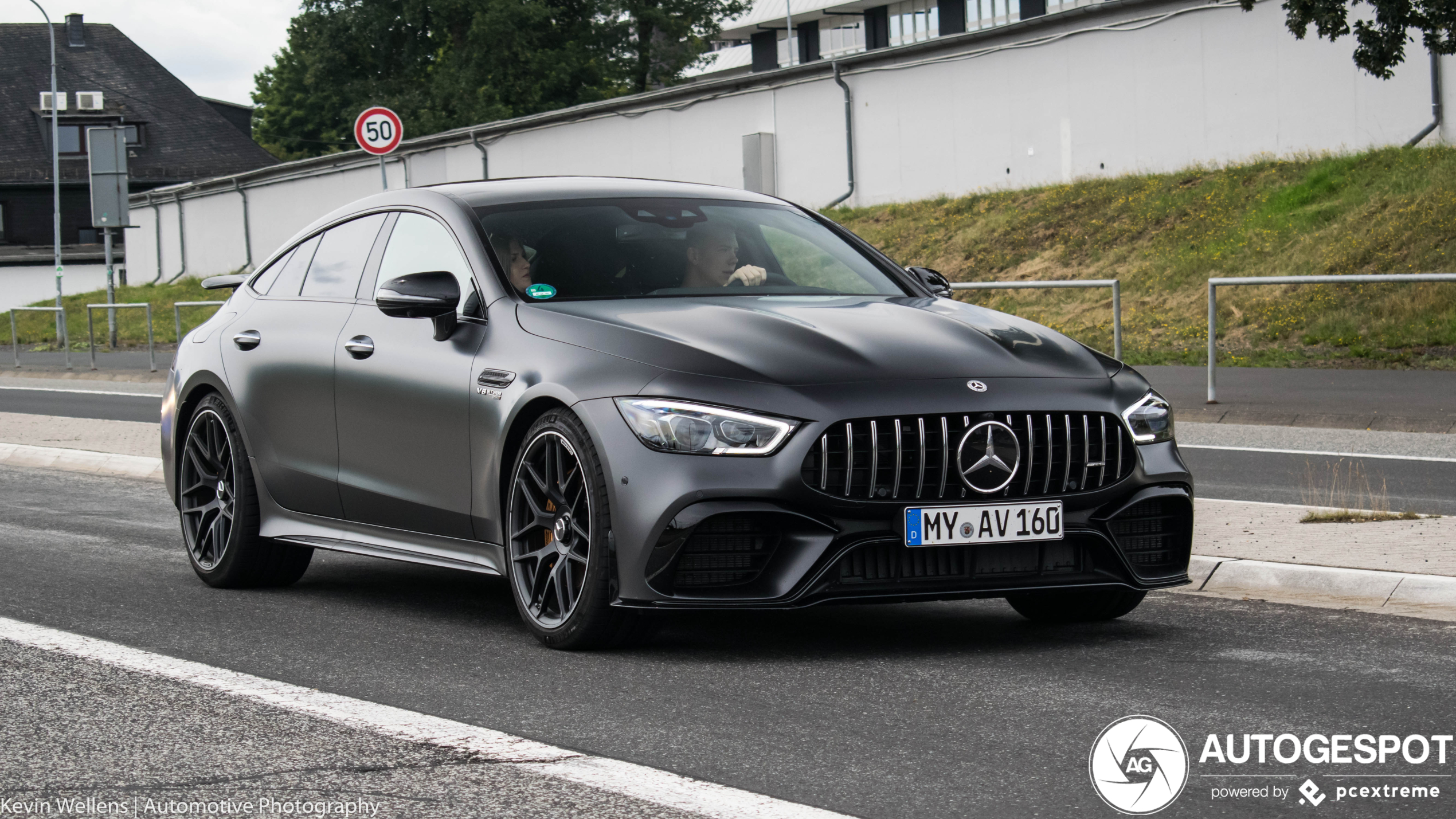 Mercedes-AMG GT 63 S X290