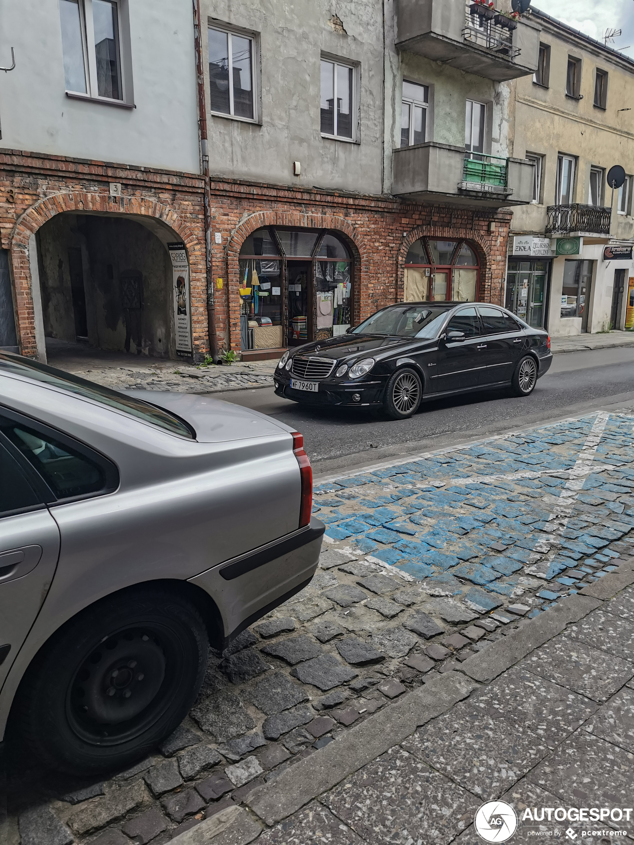 Mercedes-Benz E 63 AMG