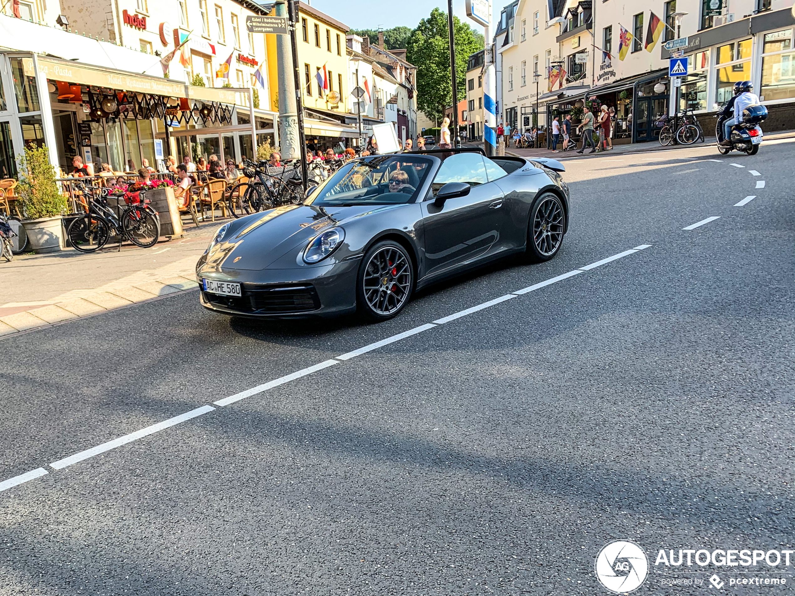 Porsche 992 Carrera S Cabriolet