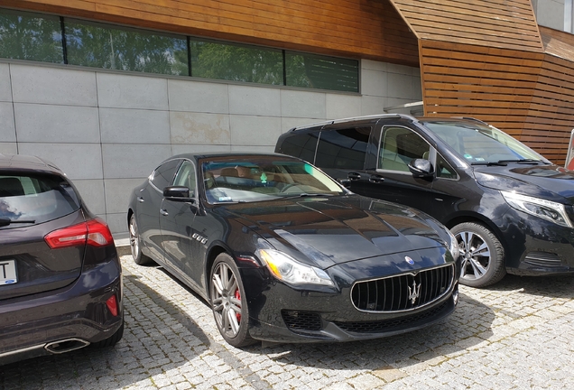 Maserati Quattroporte S Q4 2013