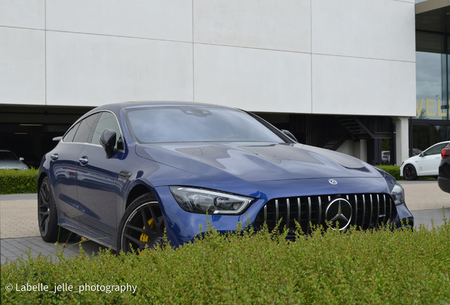 Mercedes-AMG GT 63 S X290