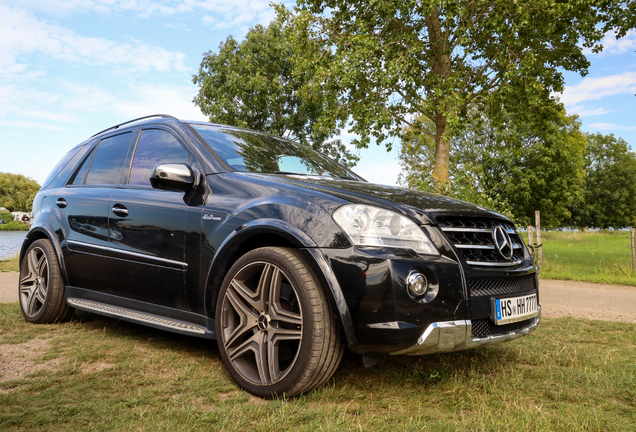 Mercedes-Benz ML 63 AMG W164 2009