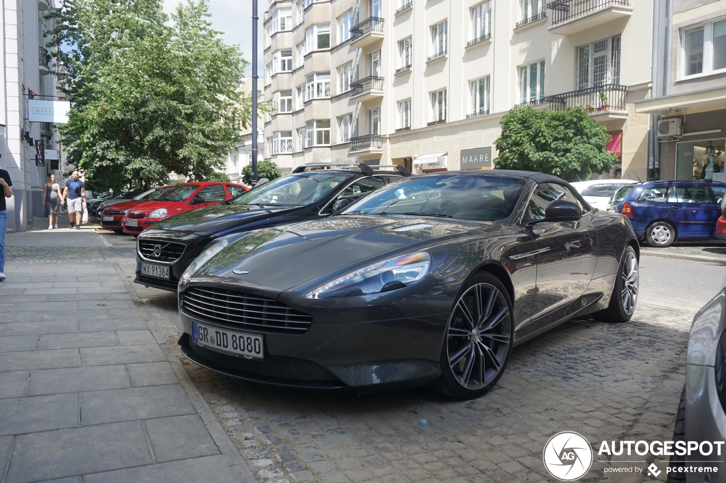 Aston Martin DB9 Volante 2013