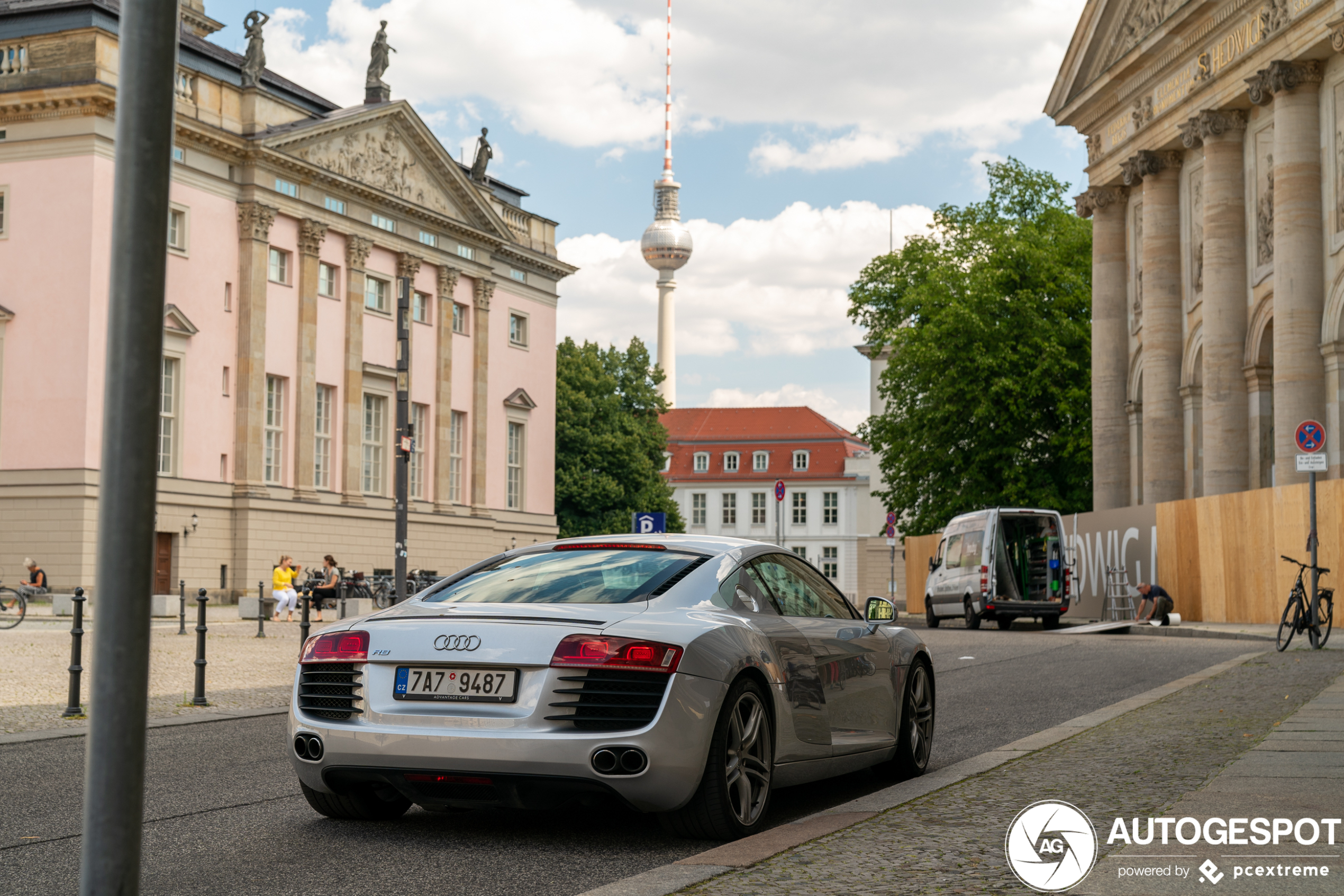 Audi R8