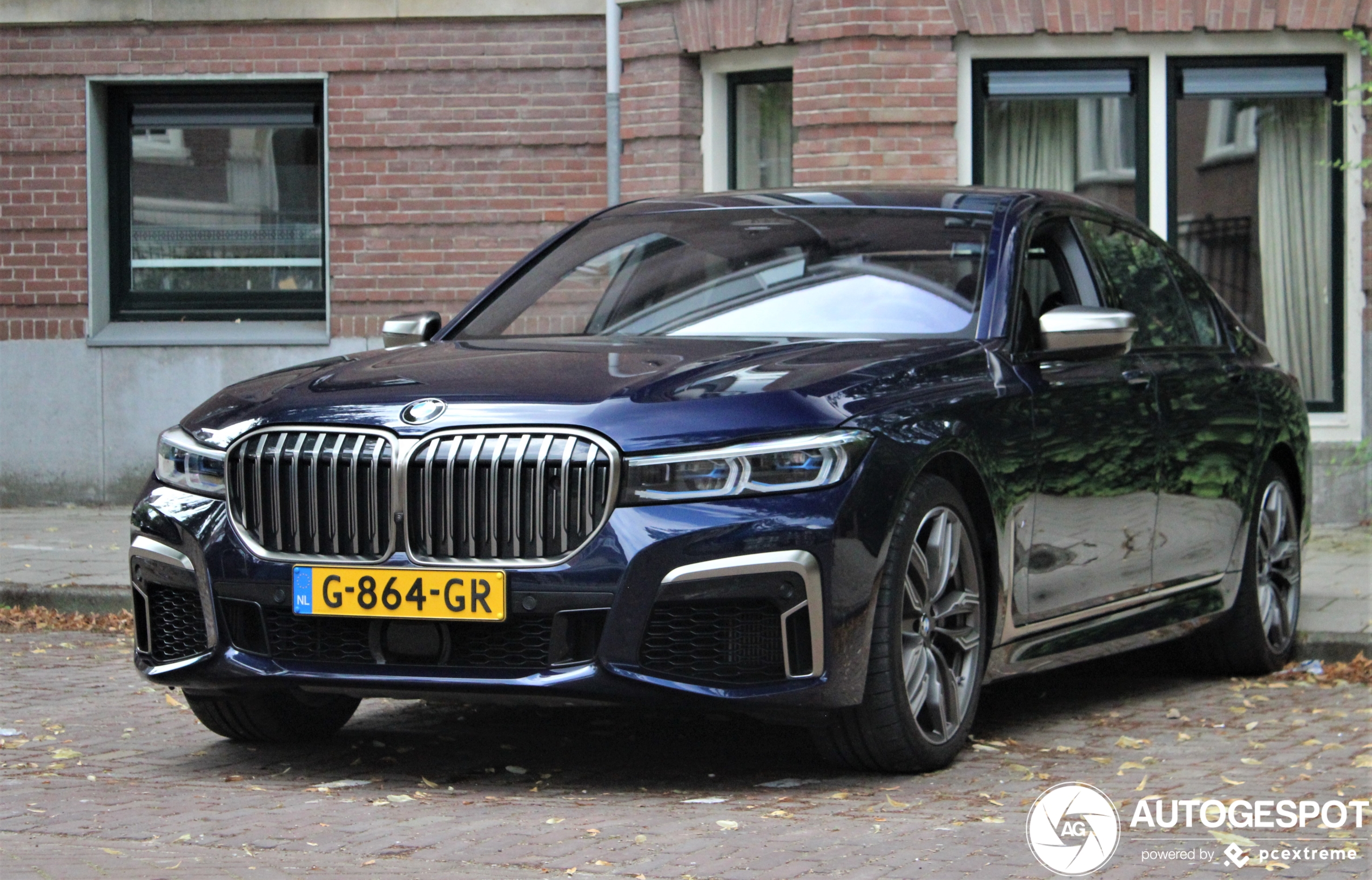 BMW M760Li xDrive 2019