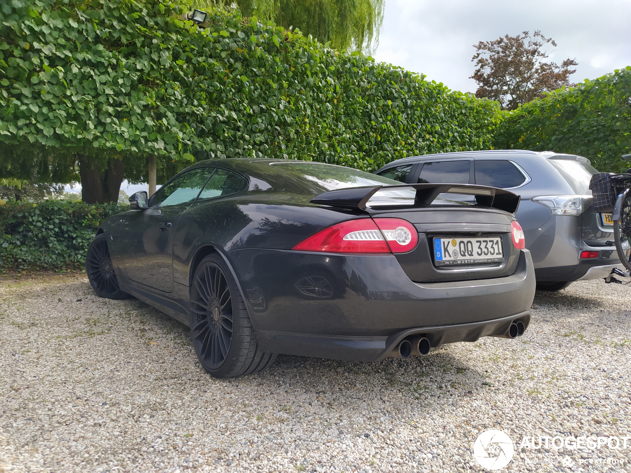 Jaguar XKR-S 2012