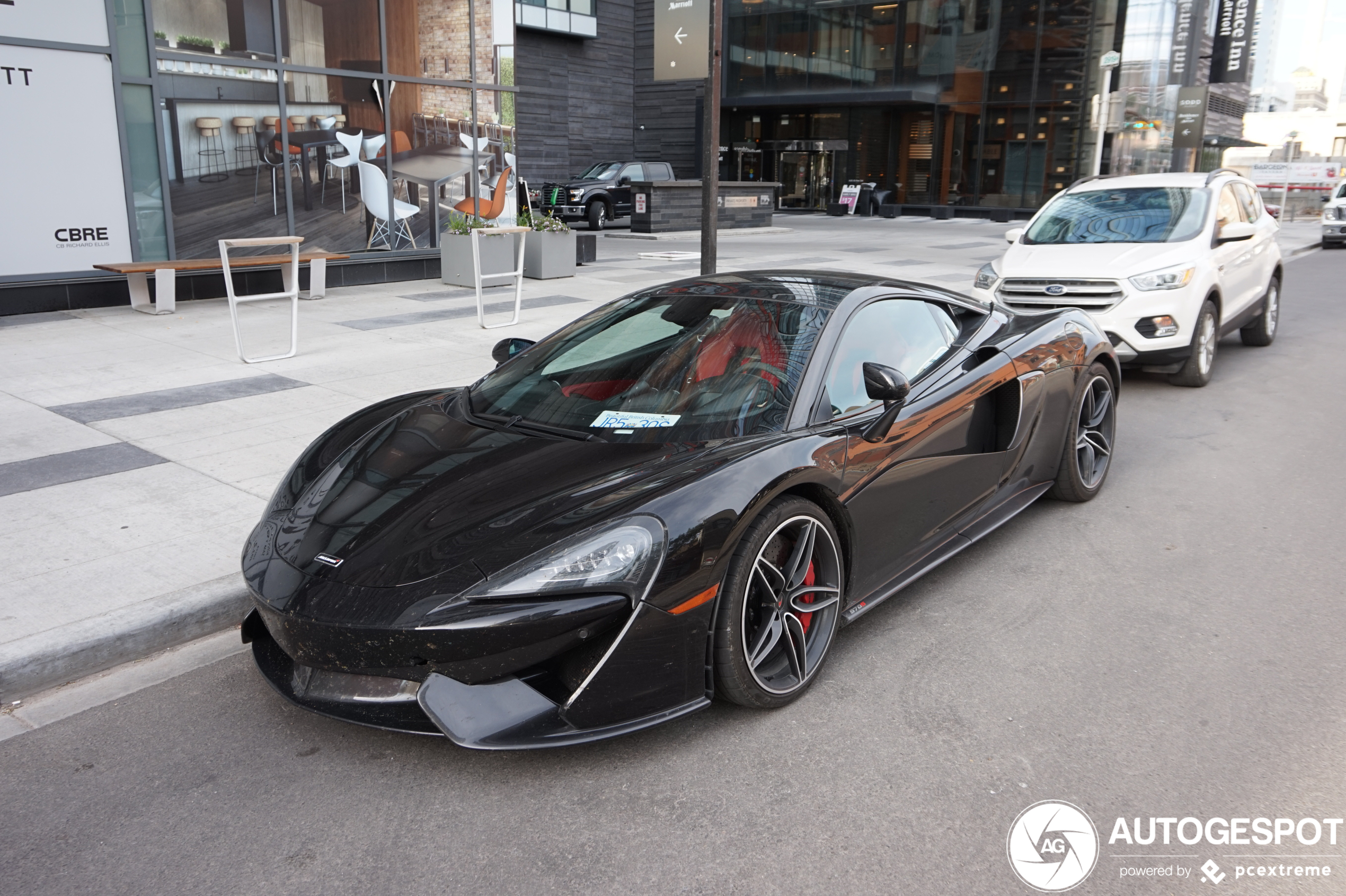 McLaren 570S