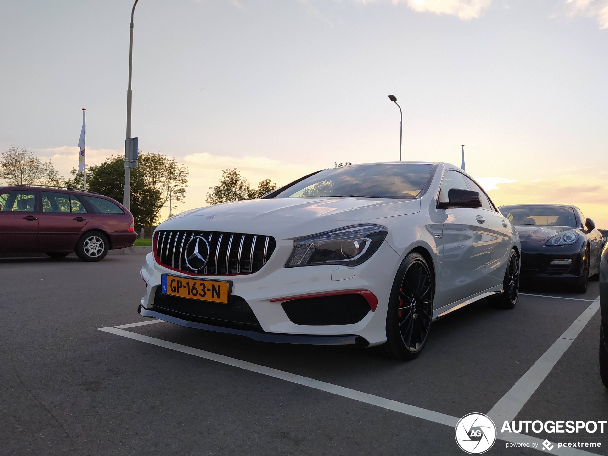 Mercedes-Benz CLA 45 AMG C117