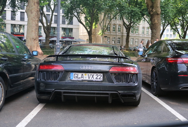 Audi R8 V10 Plus 2015