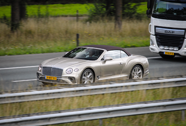 Bentley Continental GTC 2019