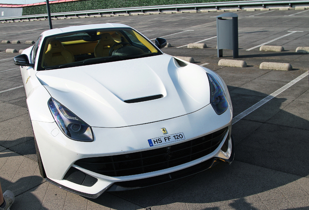 Ferrari F12berlinetta Novitec Rosso