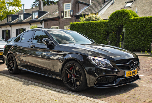 Mercedes-AMG C 63 S W205