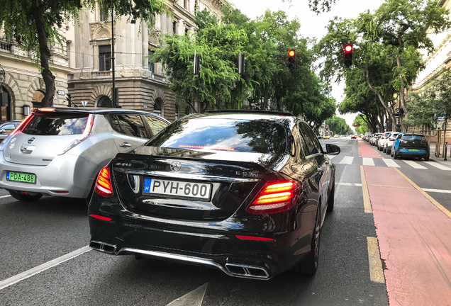 Mercedes-AMG E 63 S W213