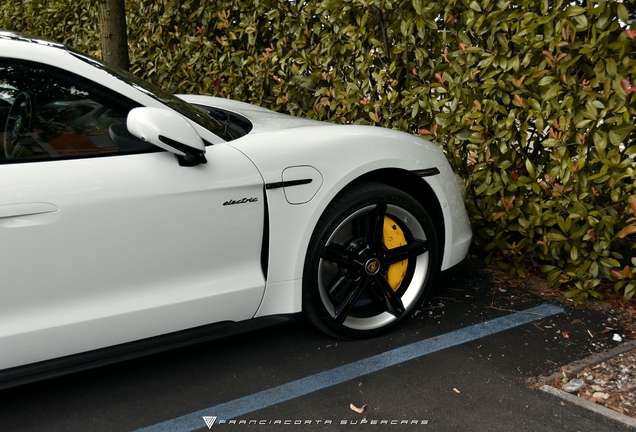 Porsche Taycan Turbo S