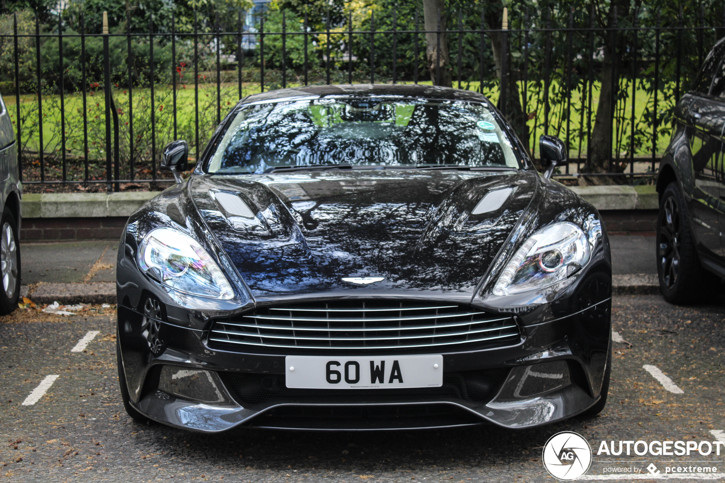 Aston Martin Vanquish 2013