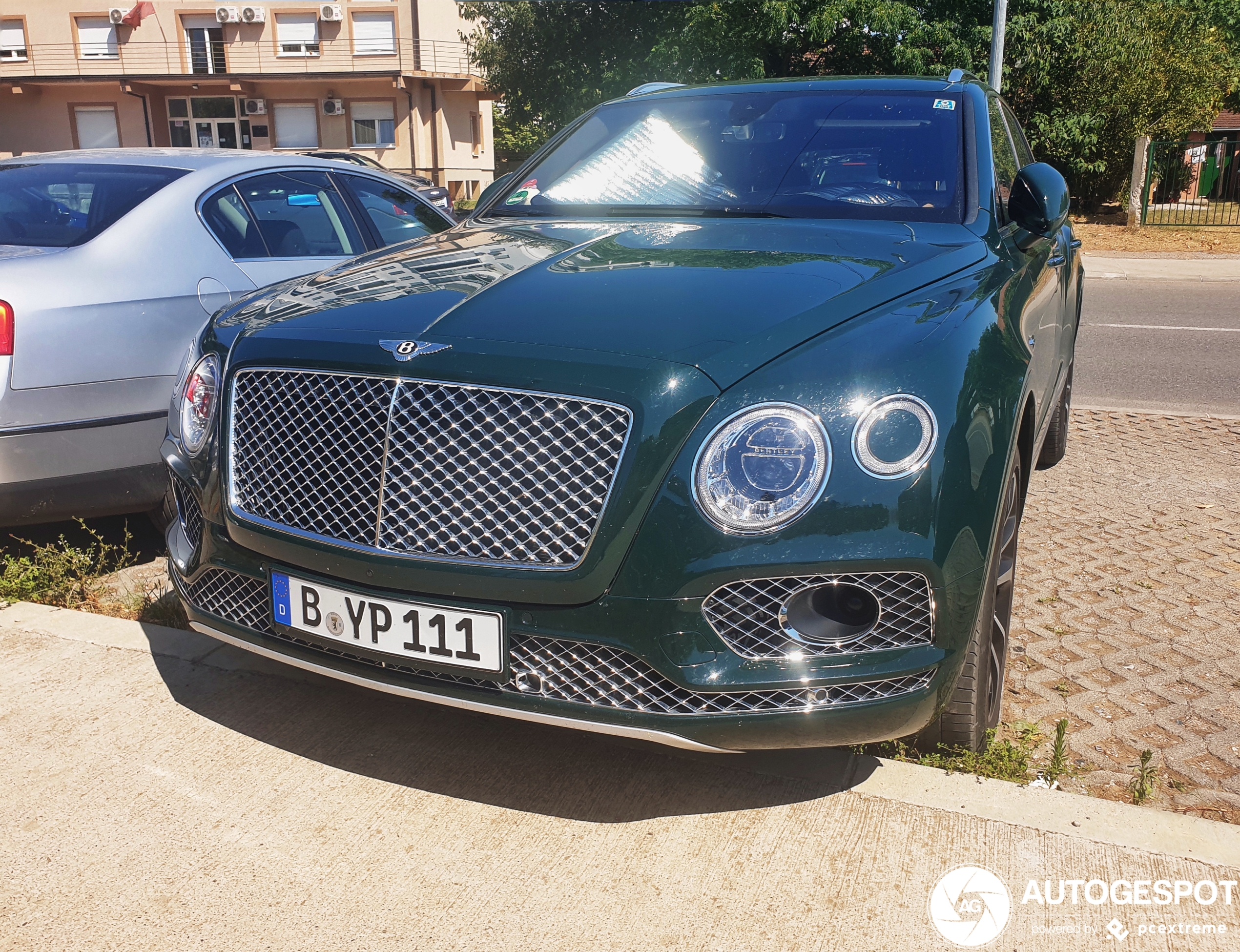 Bentley Bentayga V8