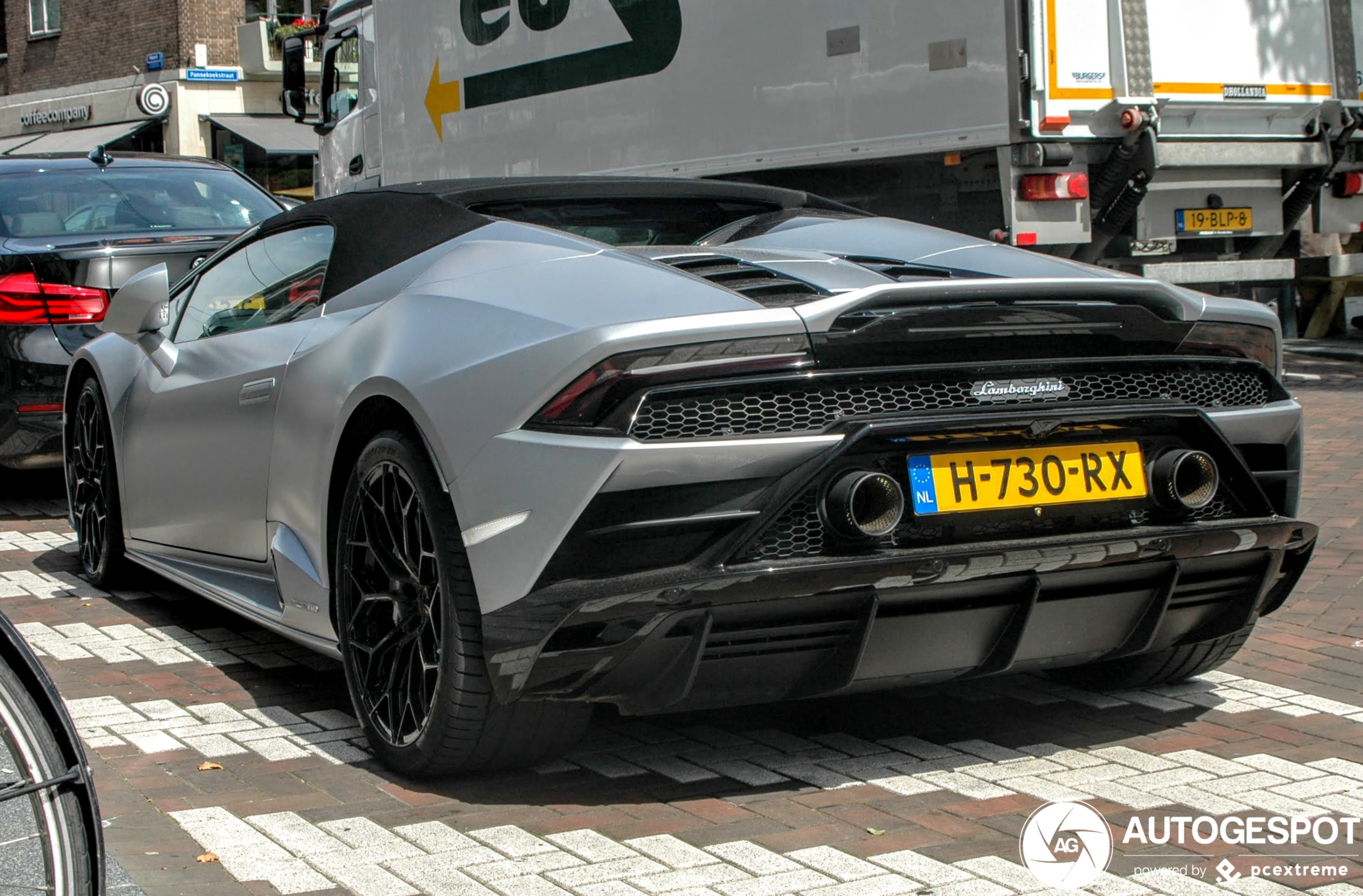 Lamborghini Huracán LP640-4 EVO Spyder