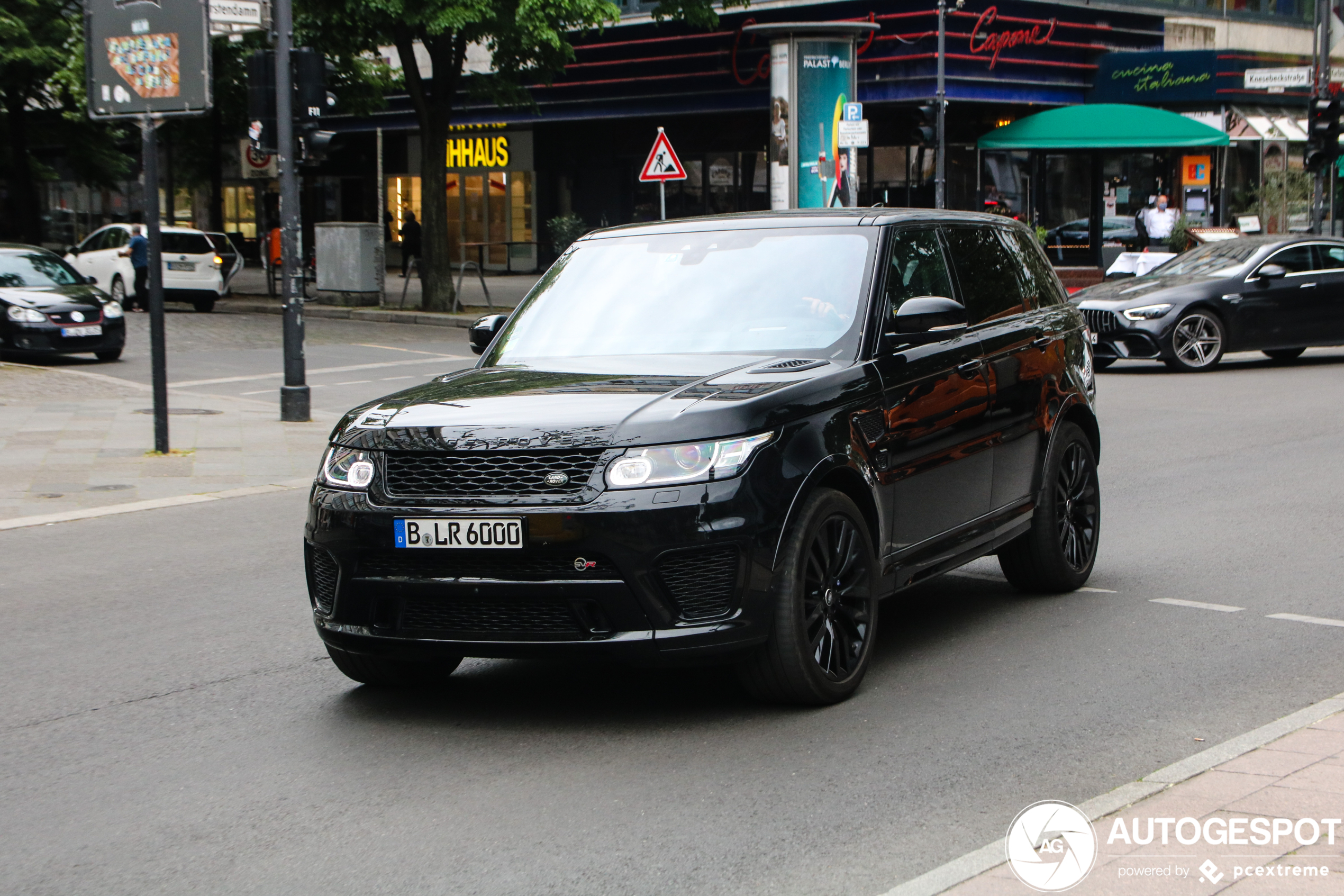 Land Rover Range Rover Sport SVR