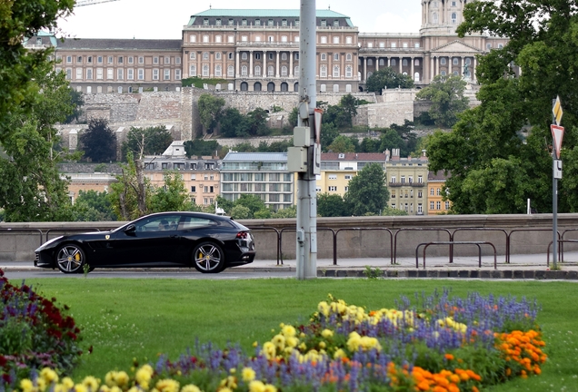 Ferrari GTC4Lusso